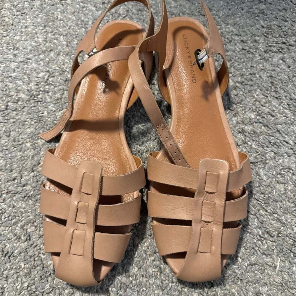 Lucky Brand Women's Zilma Fisherman Heeled Sandal Tusk Leather 8.5
